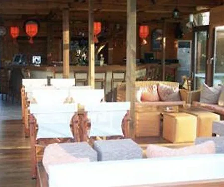 Argo Hotel